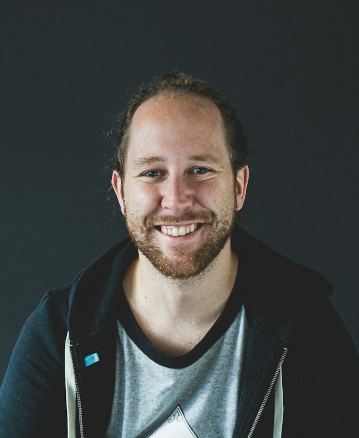 Porträt von Tobias Brandt